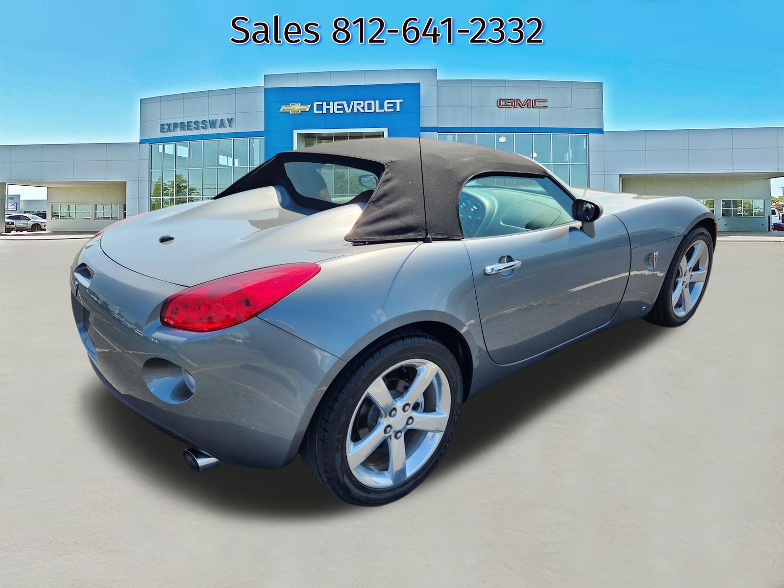 Used 2007 Pontiac Solstice Convertible w/ Premium Package RWD image 7