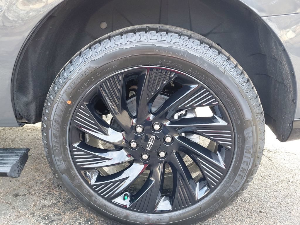 New 2026 Lincoln Navigator Black Label AWD/4WD image 36