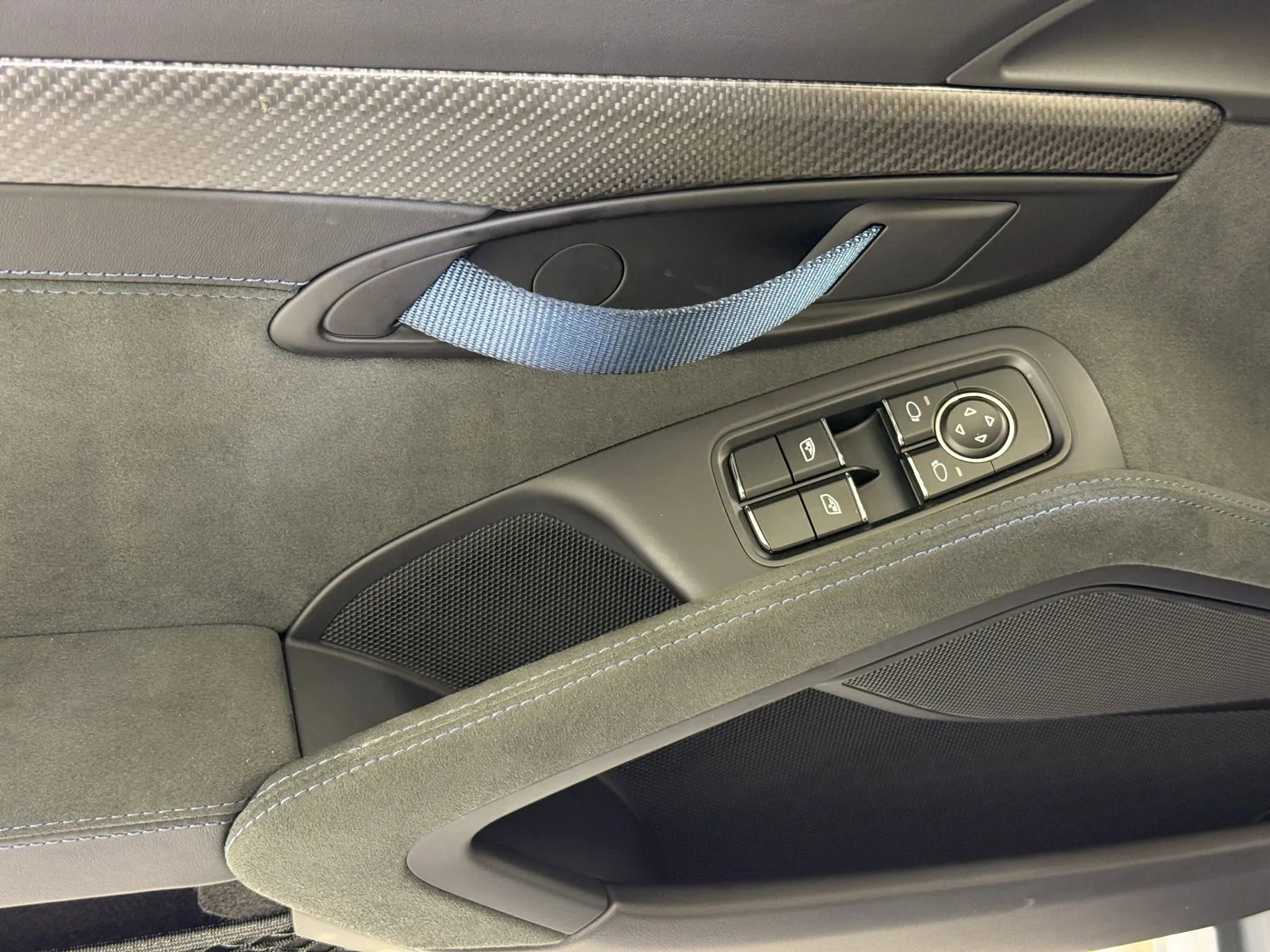 Used 2023 Porsche 718 Cayman GT4 RS image 34