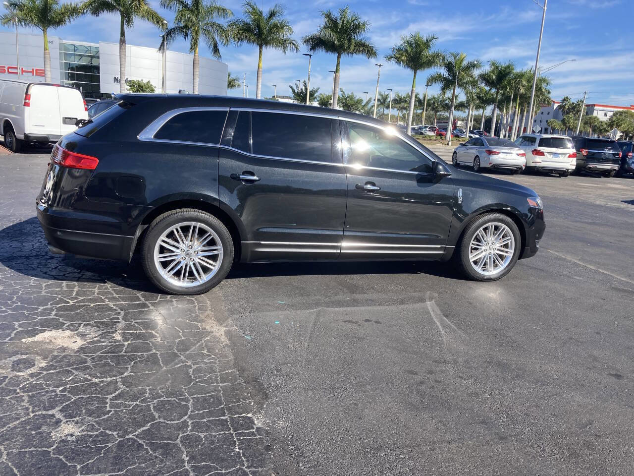 Used 2015 Lincoln MKT AWD w/ Equipment Group 201A image 2