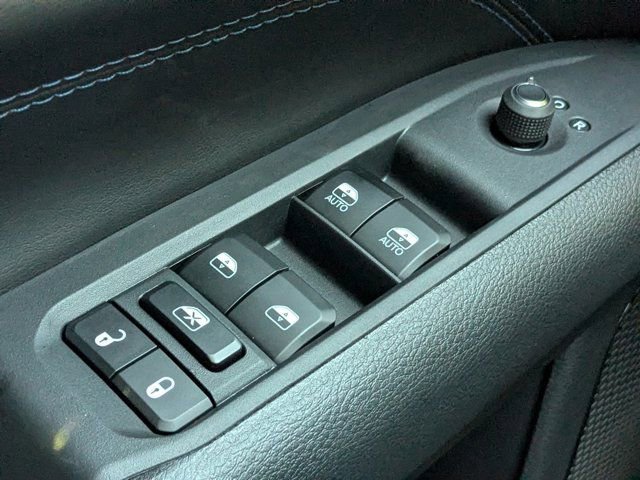 New 2026 Jeep Compass Latitude AWD/4WD image 22