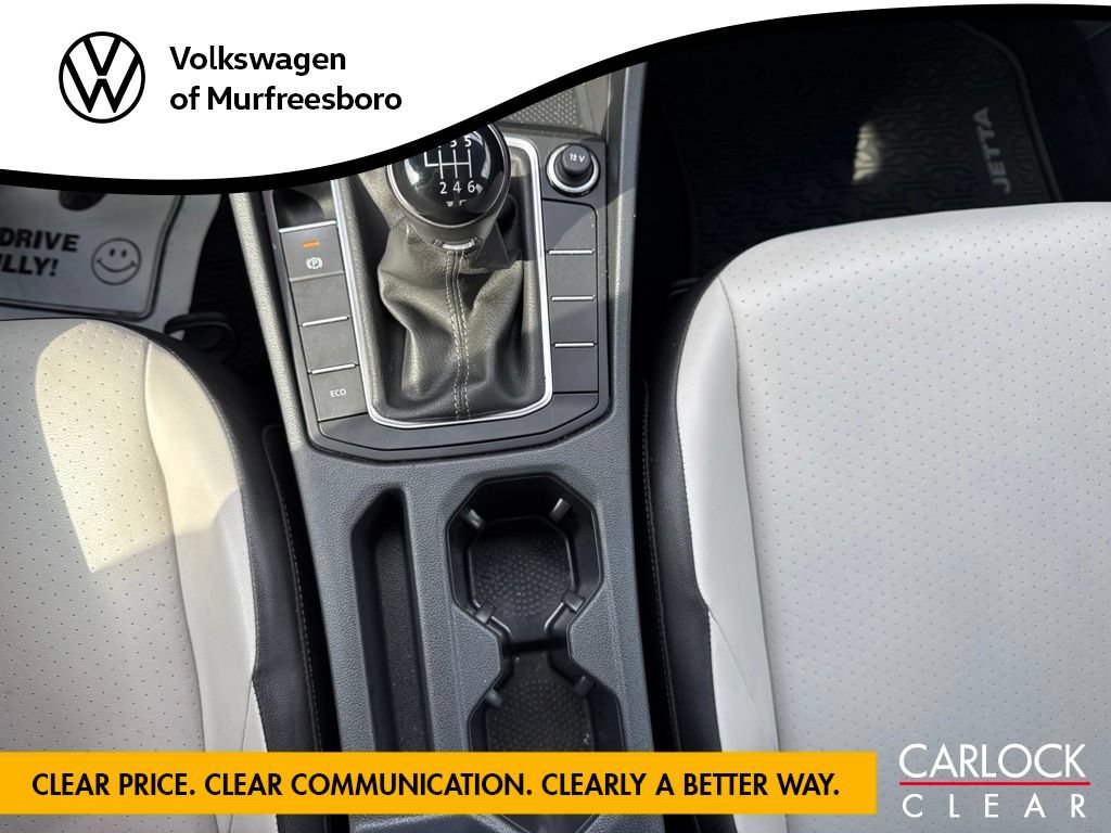 Certified 2021 Volkswagen Jetta R-Line FWD image 22