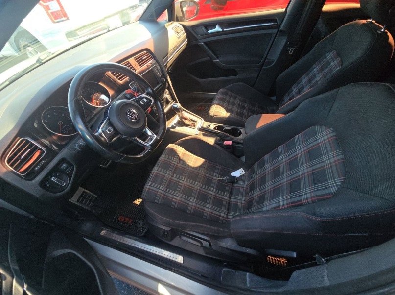 Used 2016 Volkswagen GTI S image 21