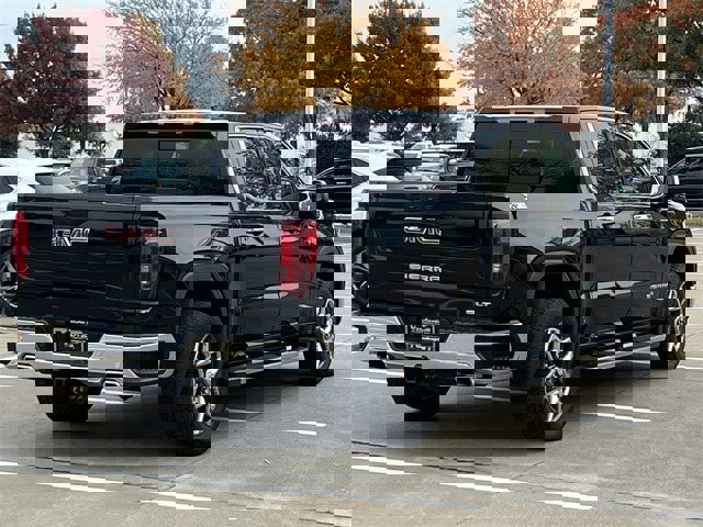 Used 2023 GMC Sierra 1500 SLT w/ SLT Premium Plus Package image 4