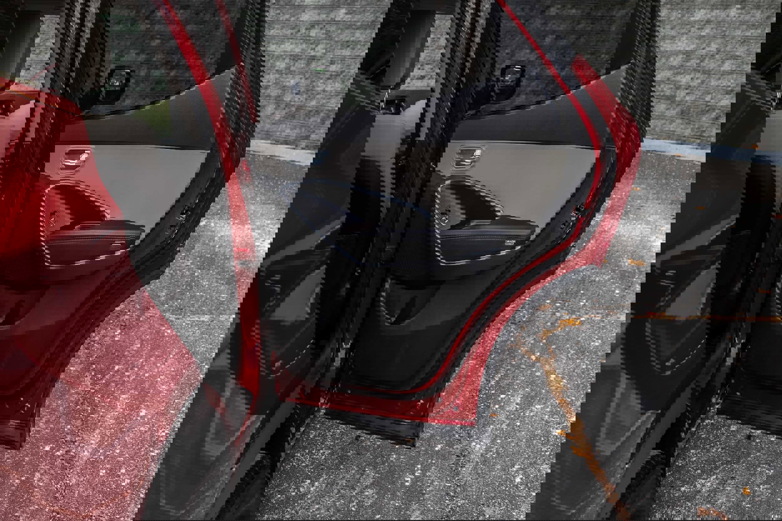 Used 2017 Hyundai Santa Fe Sport w/ Cargo Package image 16