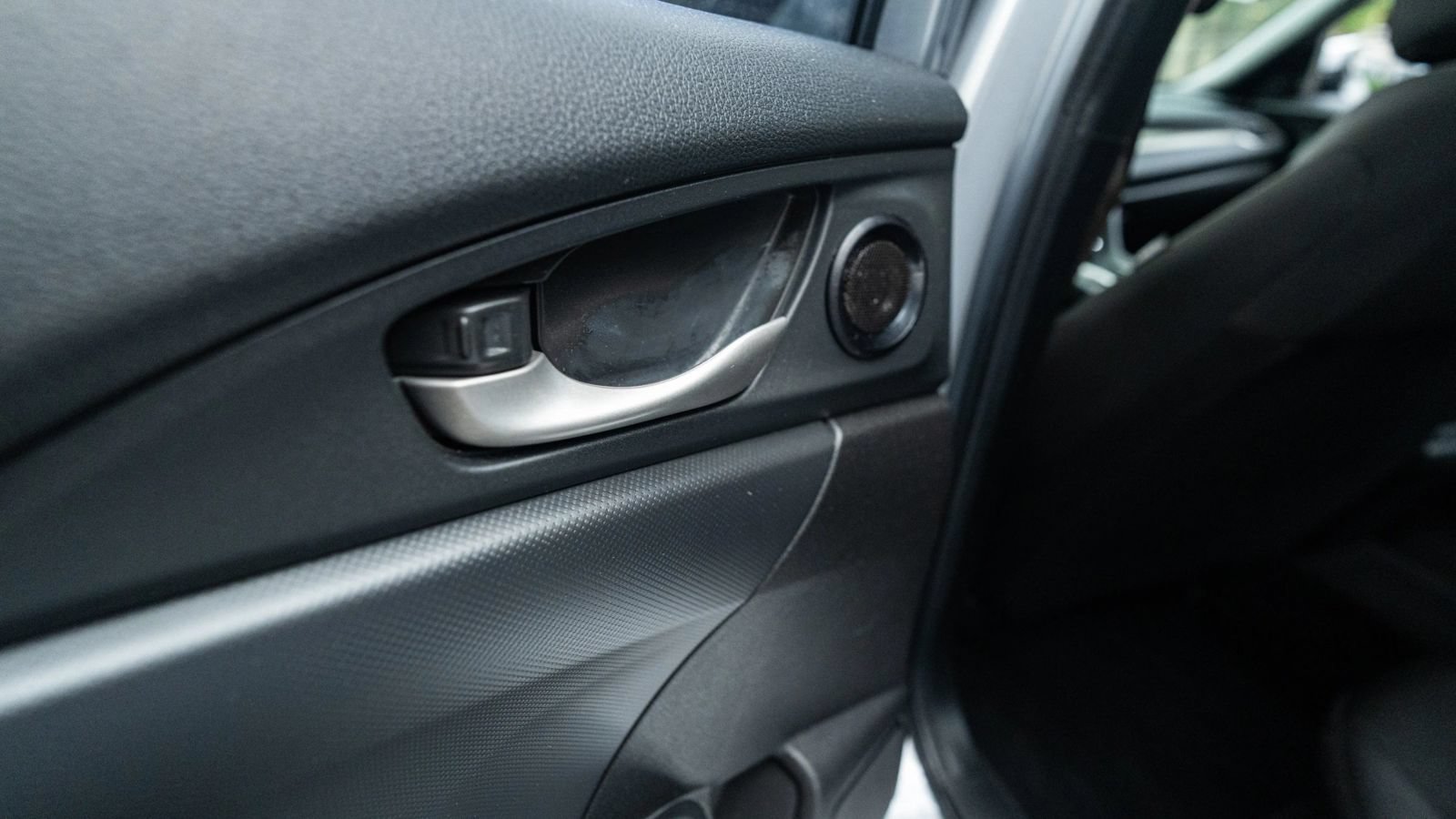Used 2018 Honda Civic EX image 22