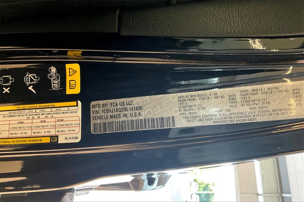 Used 2022 Jeep Gladiator Willys image 36