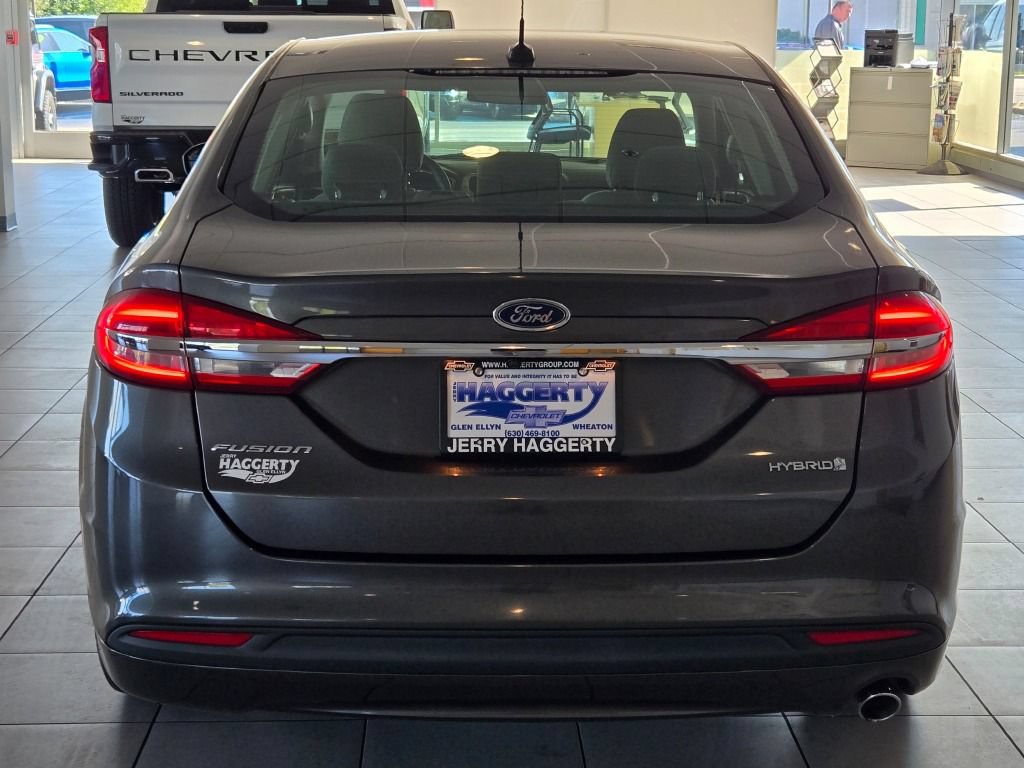 Used 2018 Ford Fusion S FWD image 12