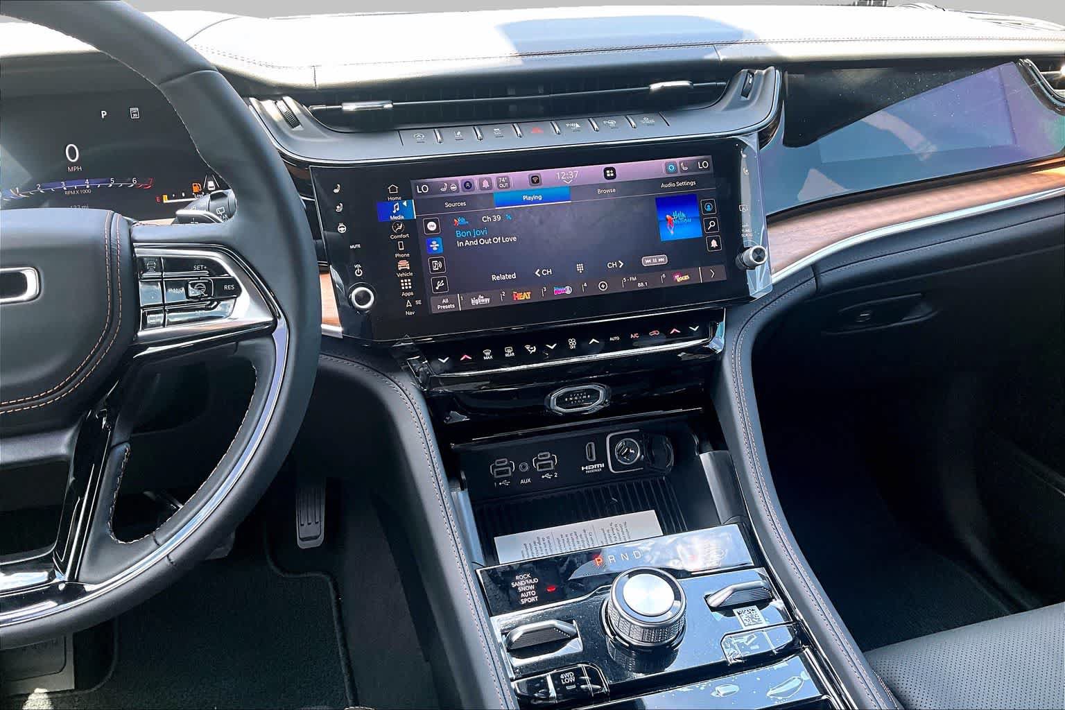 New 2026 Jeep Grand Cherokee Summit AWD/4WD image 7