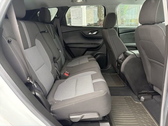 Certified 2023 Chevrolet Blazer LT w/ LPO, Black Grille Bar Package image 29