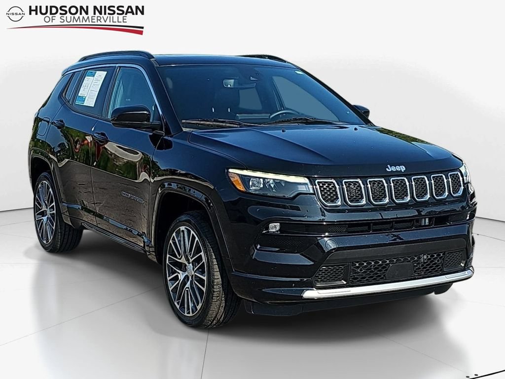 Used 2023 Jeep Compass Limited w/ Elite Group AWD/4WD 360° Tour