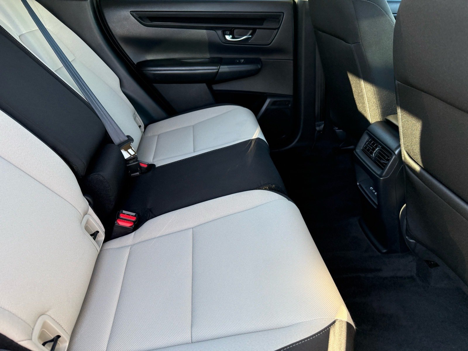 Certified 2025 Honda CR-V EX image 29