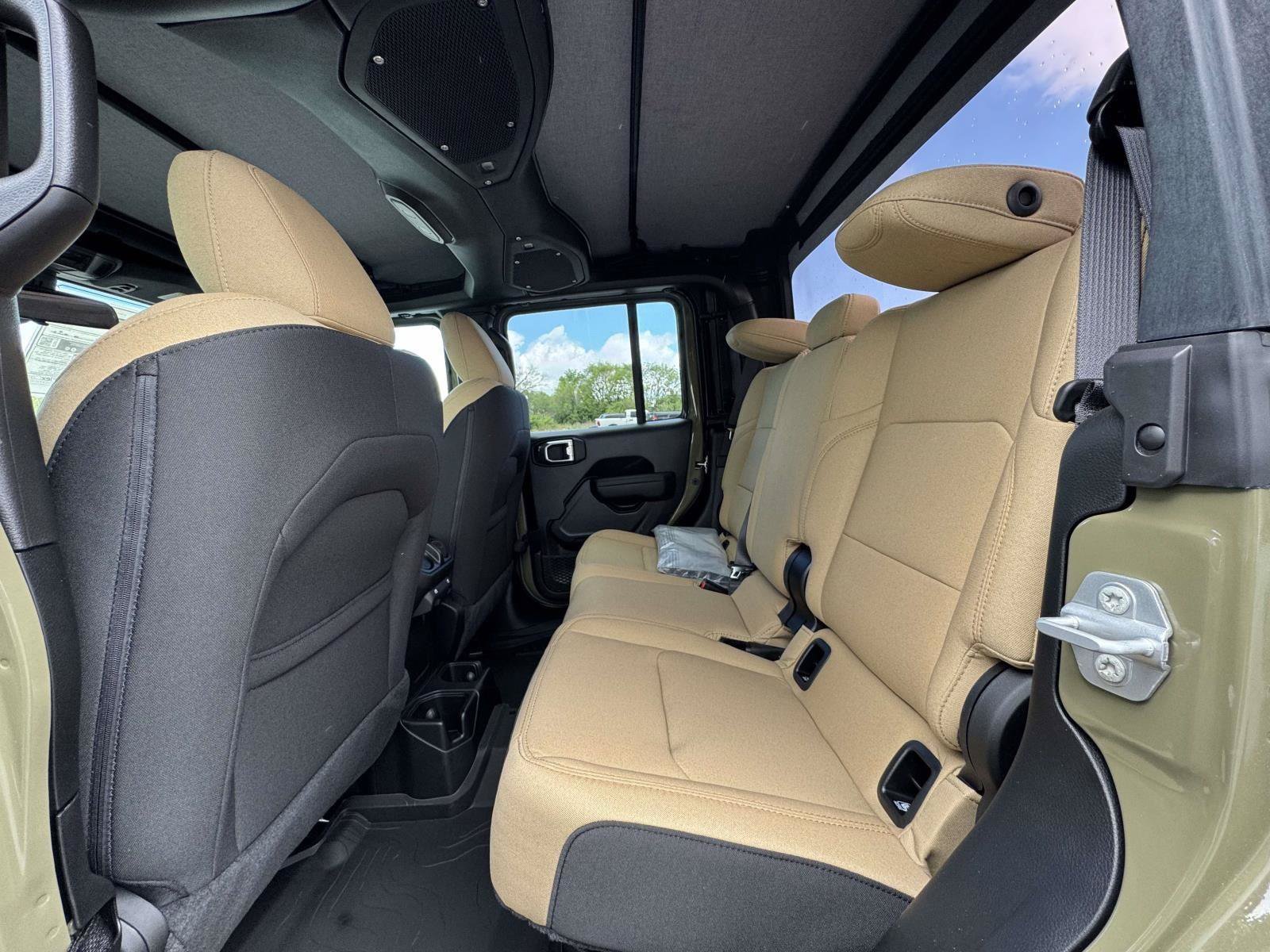 New 2026 Jeep Gladiator Willys AWD/4WD image 20