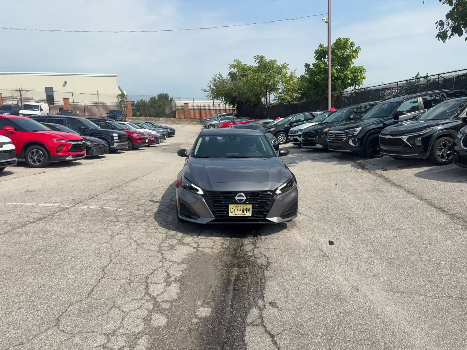 Used 2026 Nissan Altima 2.5 SV FWD image 3