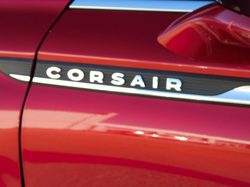 Used 2022 Lincoln Corsair AWD w/ Equipment Group 101A image 41