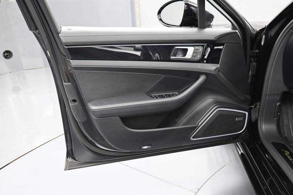 Certified 2023 Porsche Panamera 4S AWD/4WD image 15