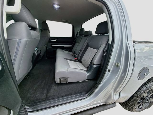 Used 2017 Toyota Tundra SR5 w/ SR5 Upgrade Package AWD/4WD image 19