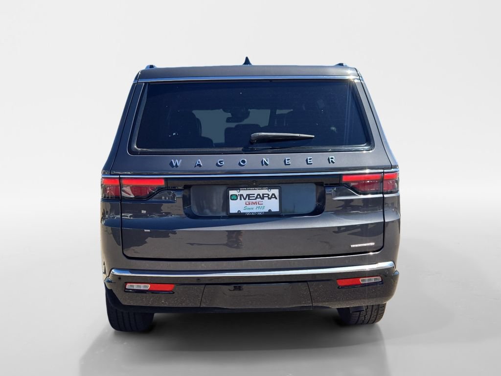 Used 2024 Jeep Wagoneer Series II AWD/4WD image 4