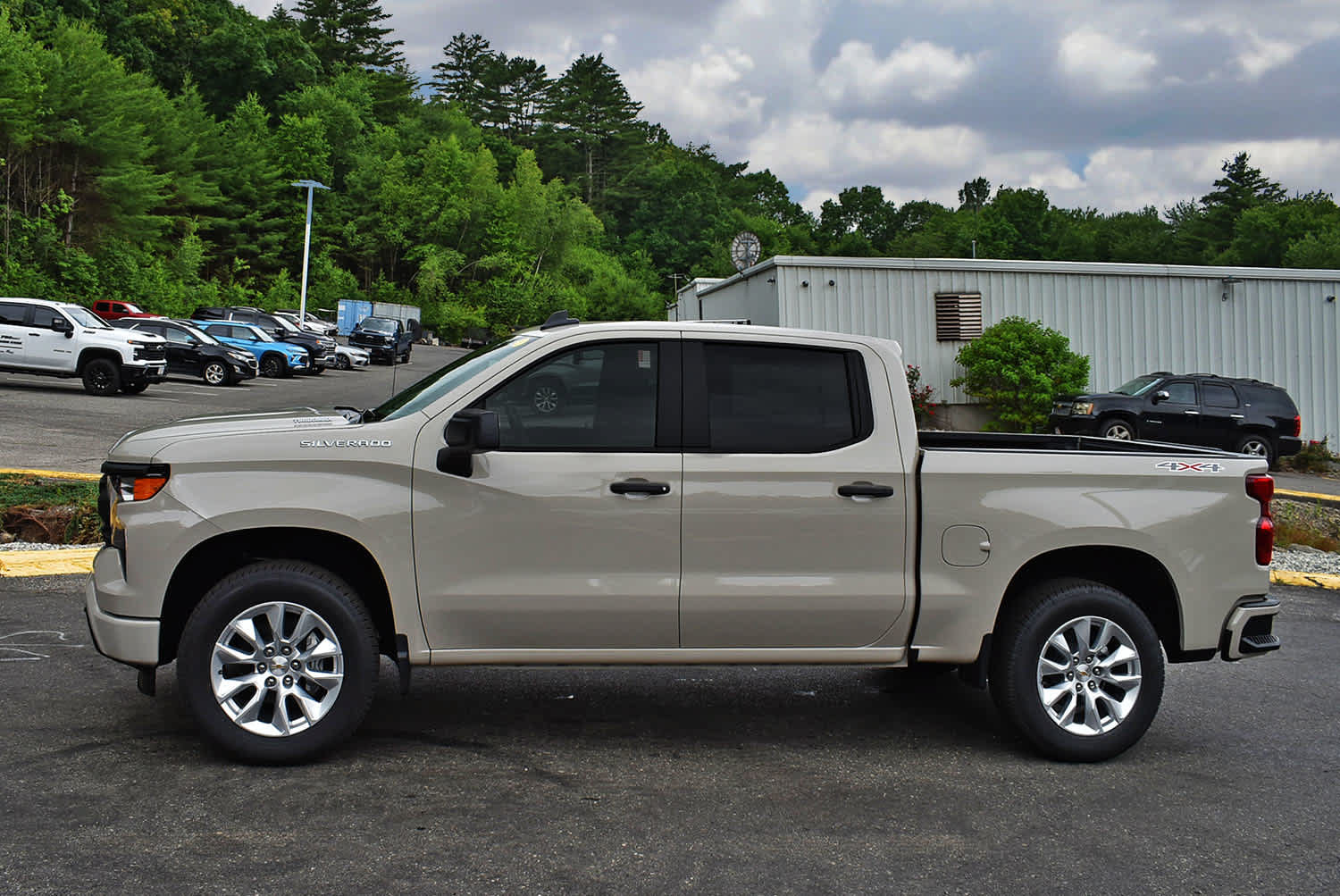 New 2026 Chevrolet Silverado 1500 Custom AWD/4WD image 4