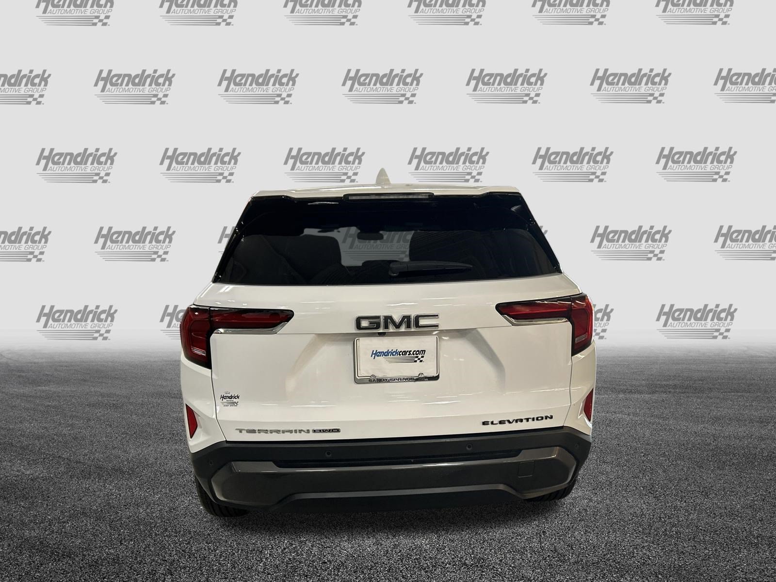 Used 2025 GMC Terrain Elevation AWD/4WD image 9