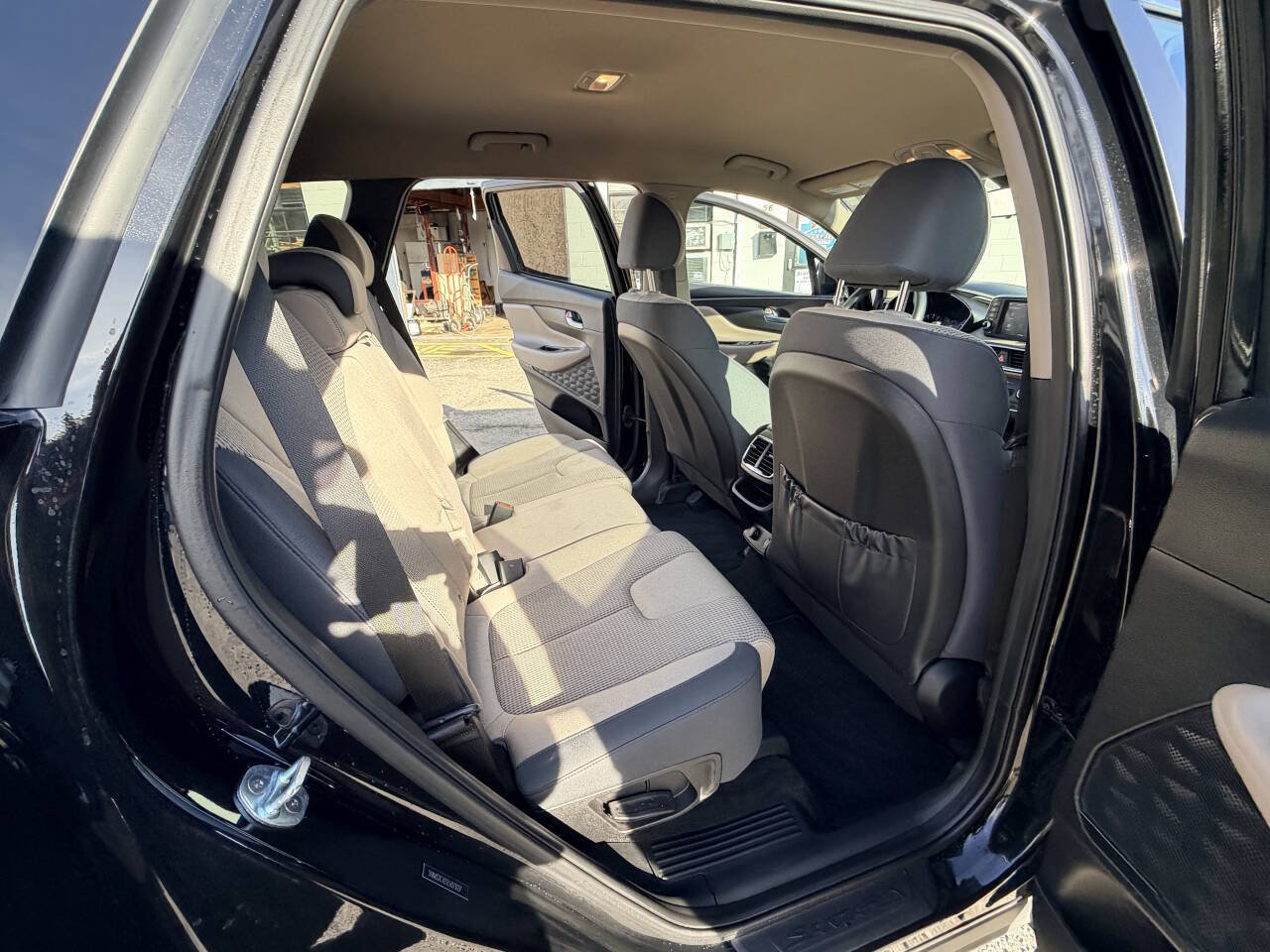 Used 2020 Hyundai Santa Fe SE w/ Cargo Package AWD/4WD image 24