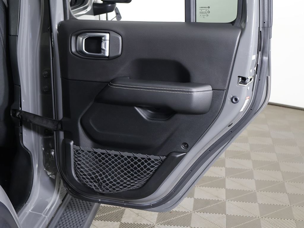 Used 2021 Jeep Wrangler Unlimited Sahara w/ Uconnect 4C Nav & Sound Group AWD/4WD image 22