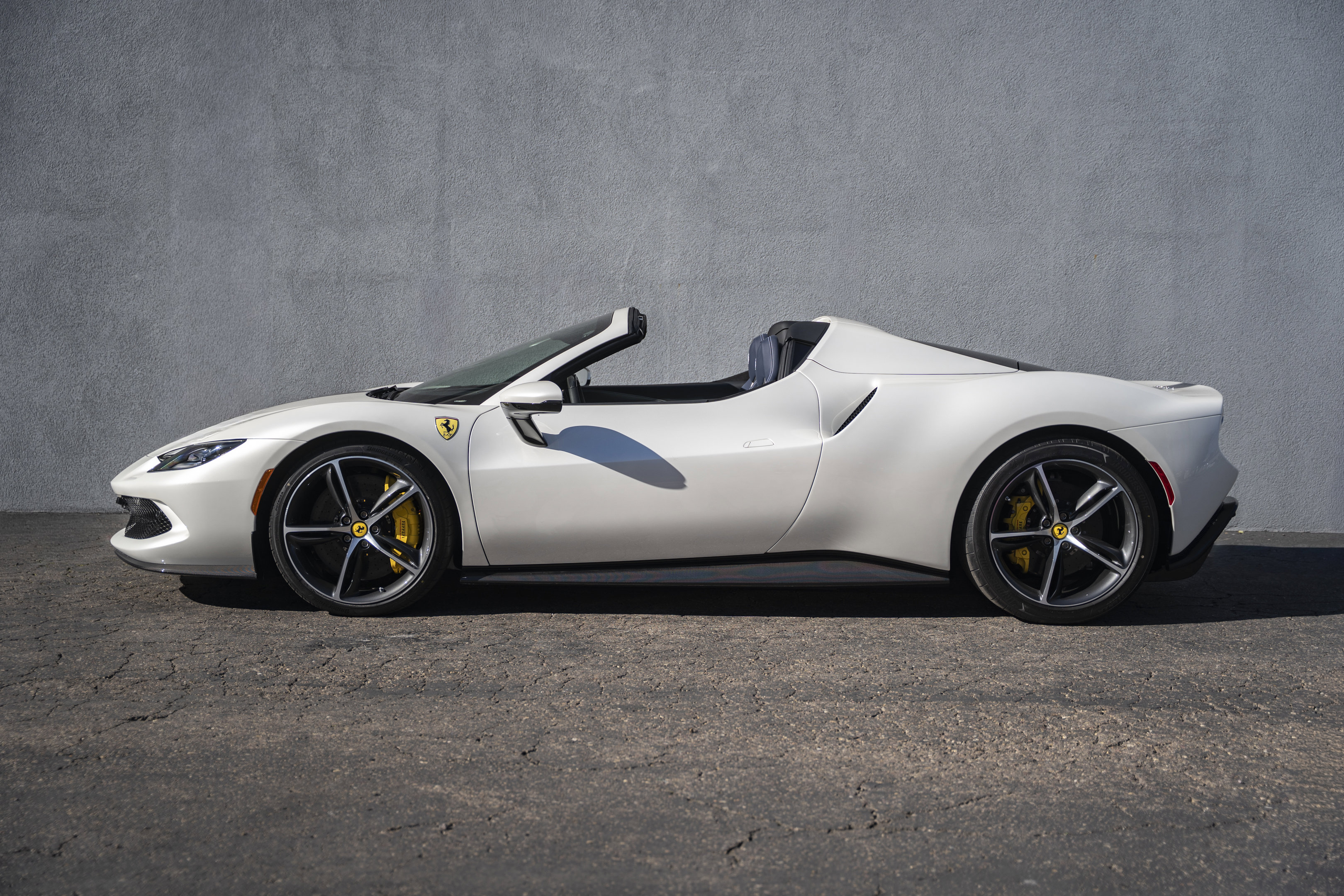 Used 2025 Ferrari 296 GTS image 2