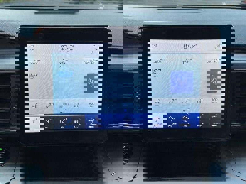 Used 2021 Ford Explorer XLT w/ Equipment Group 202A image 21