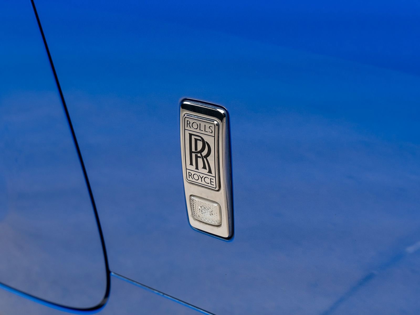 Used 2017 Rolls-Royce Dawn image 14