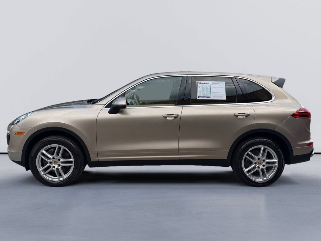 Used 2016 Porsche Cayenne AWD/4WD image 6