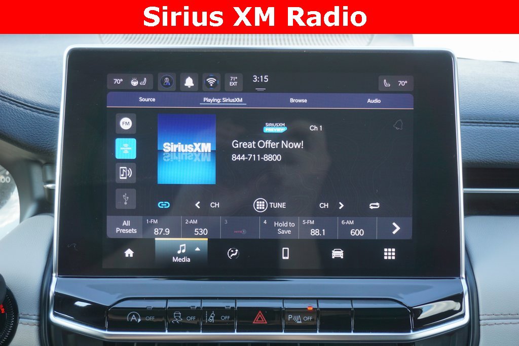 Used 2024 Jeep Compass Limited image 9