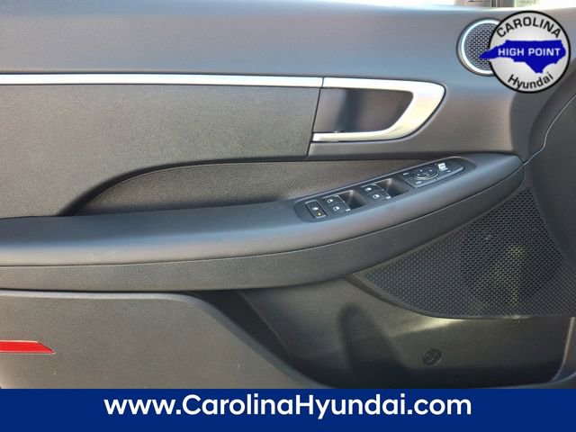 Certified 2023 Hyundai Sonata SE w/ Cargo Package image 13