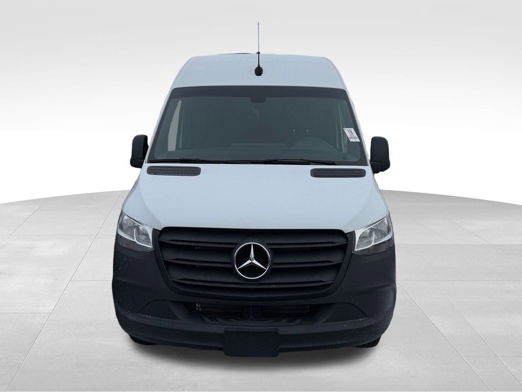 Used 2024 Mercedes-Benz Sprinter 2500 w/ Acoustic Package image 3