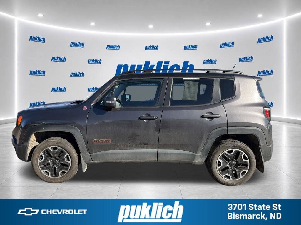 Used 2016 Jeep Renegade Trailhawk AWD/4WD image 4