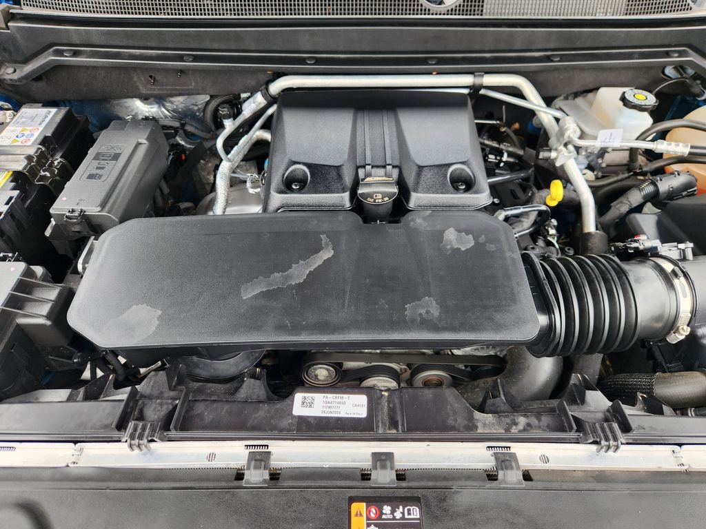 Used 2024 Chevrolet Colorado ZR2 w/ Safety Package AWD/4WD image 29