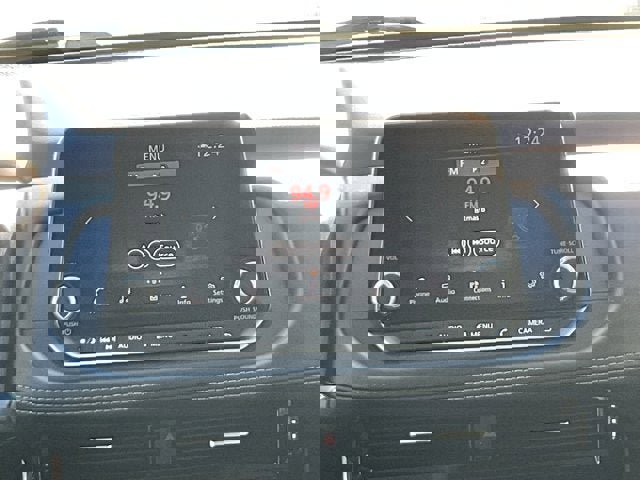 Used 2023 Nissan Rogue SV w/ SV Premium Package image 22