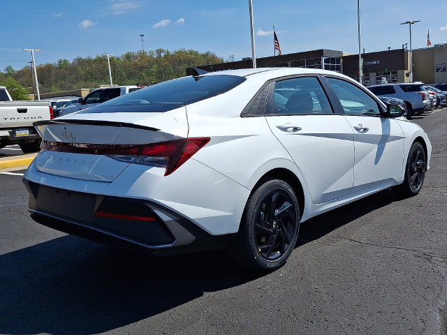 New 2026 Hyundai Elantra Sport FWD image 4