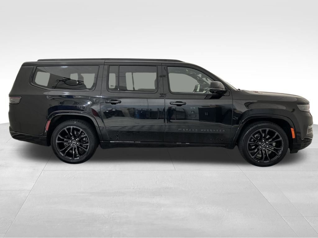 Used 2024 Jeep Grand Wagoneer L Series II w/ Quick Order Packagew 28T image 7