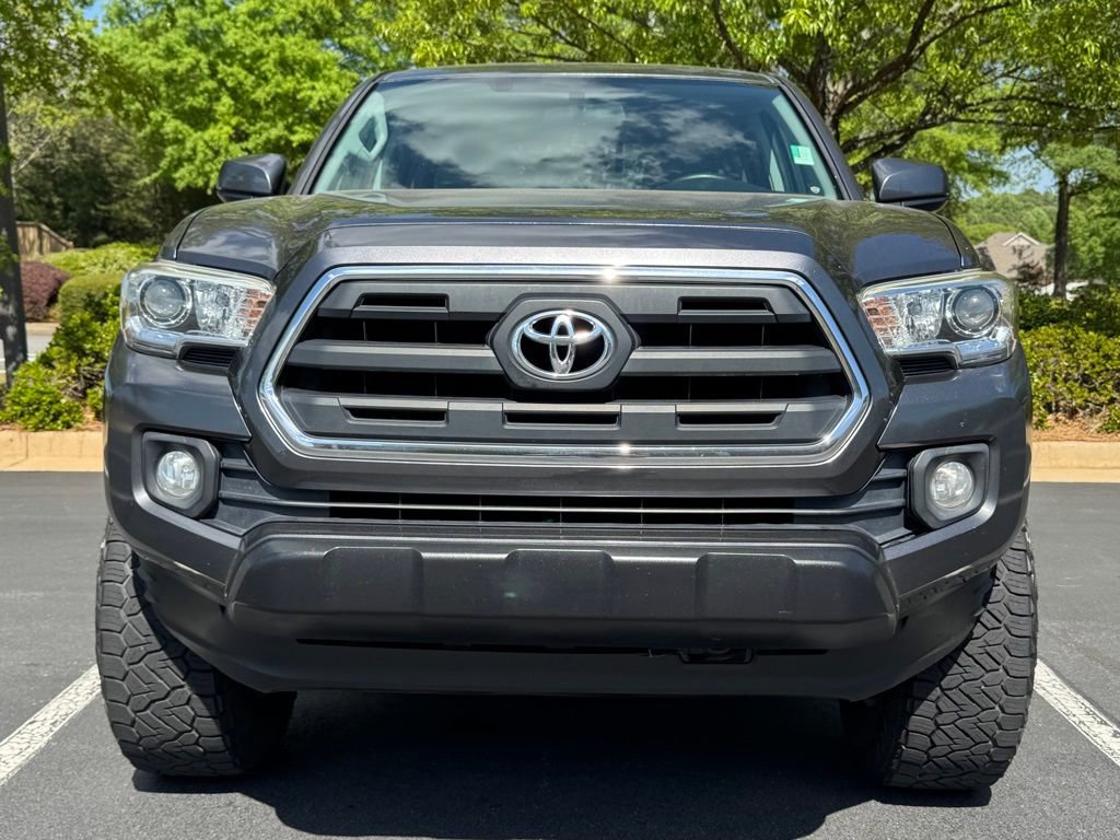 Used 2016 Toyota Tacoma SR5 w/ Towing Package RWD image 8
