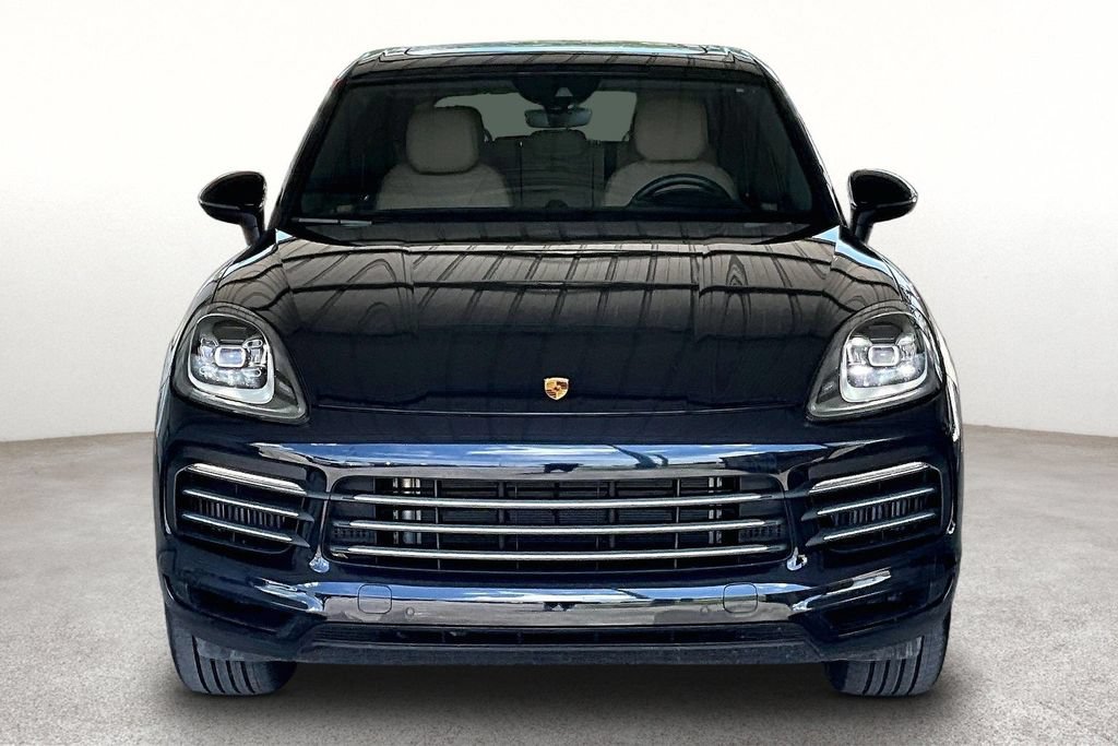 Used 2022 Porsche Cayenne Platinum Edition AWD/4WD image 4