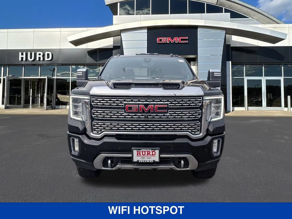 Used 2023 GMC Sierra 2500 Denali w/ Denali Black Diamond Edition AWD/4WD image 9