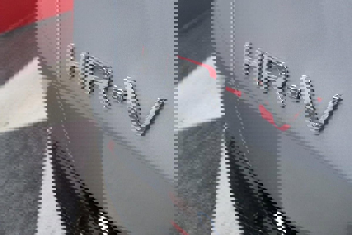 Used 2023 Honda HR-V EX-L image 29