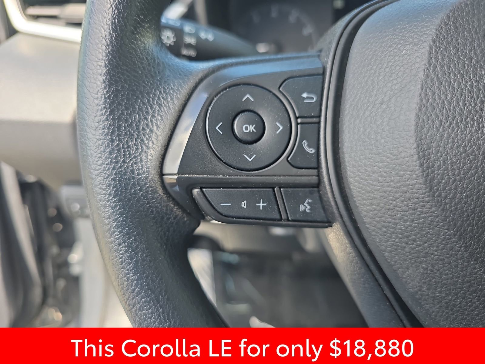 Used 2024 Toyota Corolla LE image 22