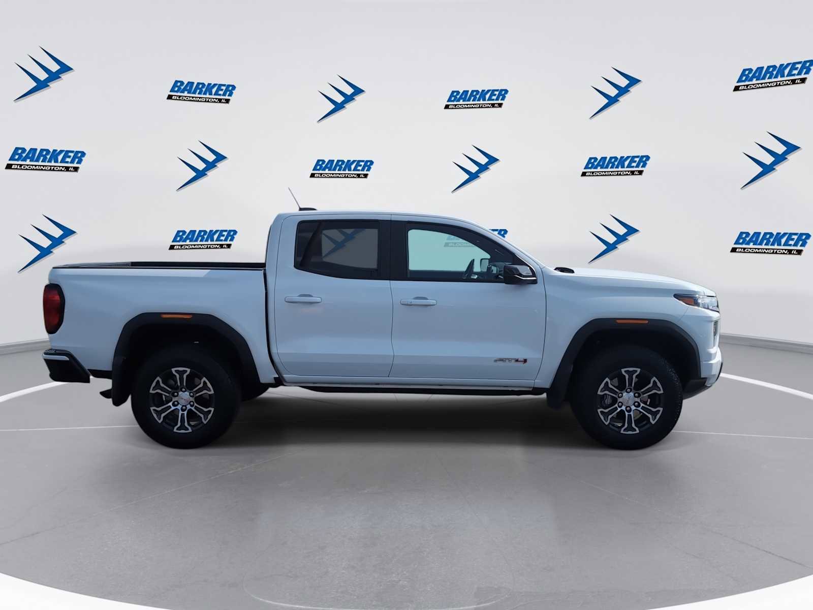 Used 2025 GMC Canyon AT4 w/ AT4 Premium Package image 10