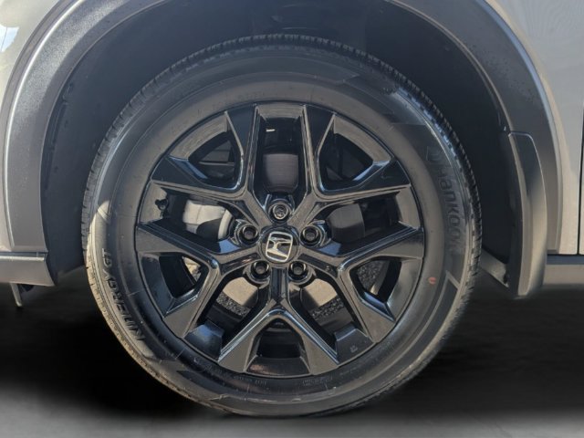 Certified 2025 Honda HR-V Sport image 10