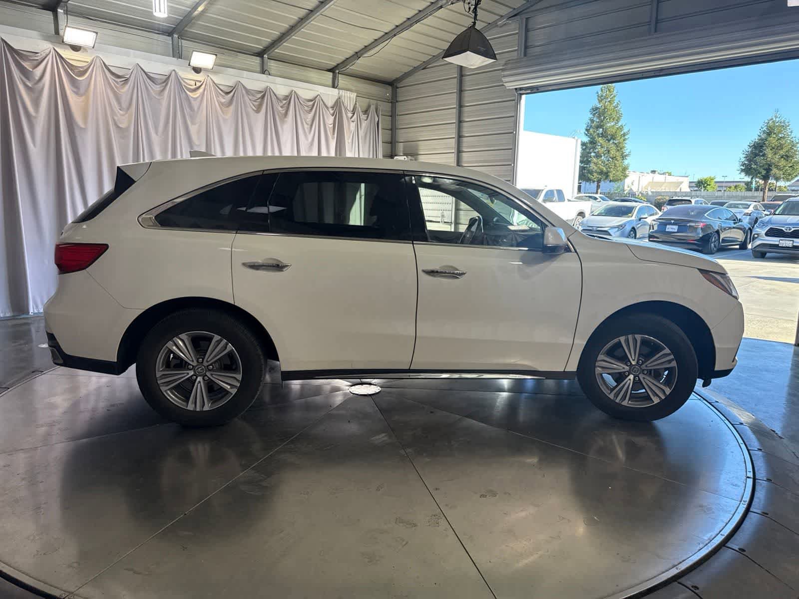 Used 2020 Acura MDX FWD image 4