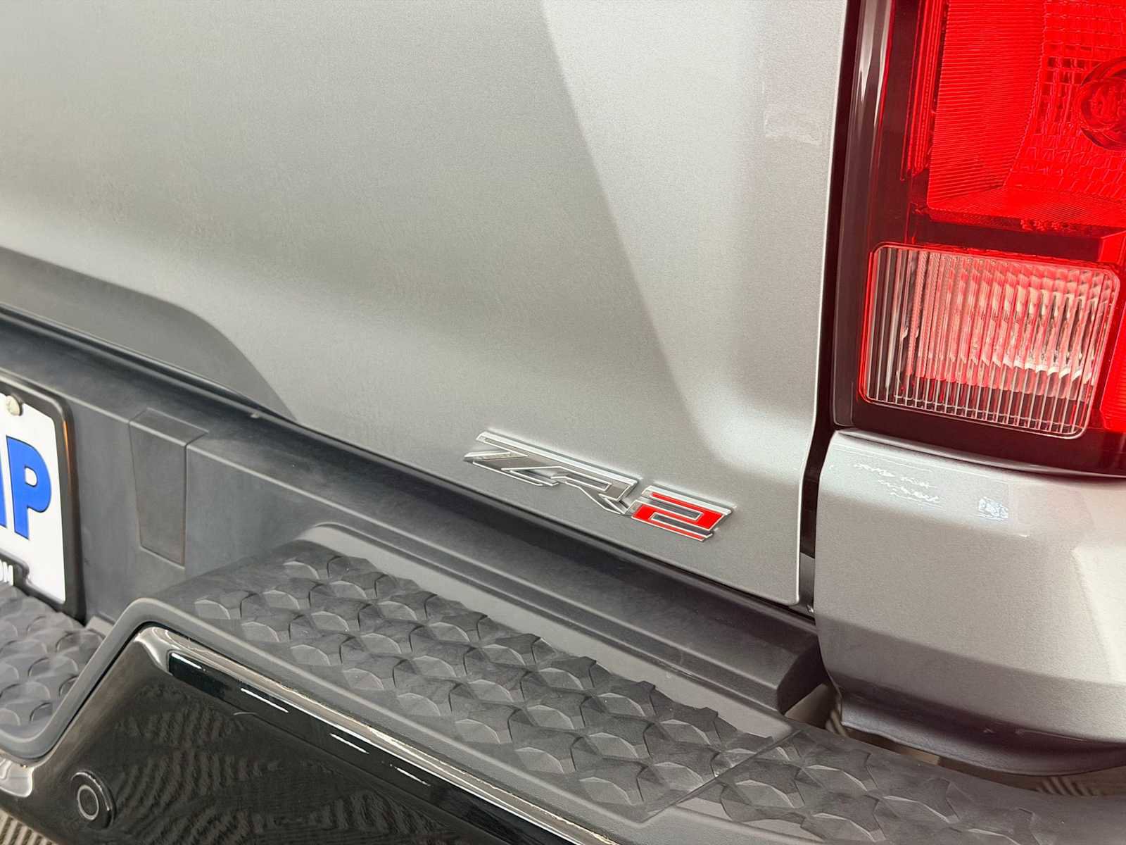 Used 2024 Chevrolet Colorado ZR2 w/ ZR2 Convenience Package III image 11