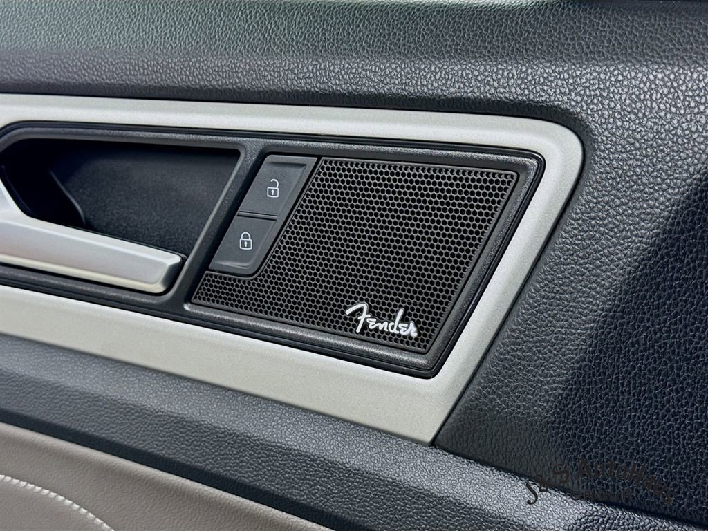 Used 2021 Volkswagen Atlas SEL Premium image 24