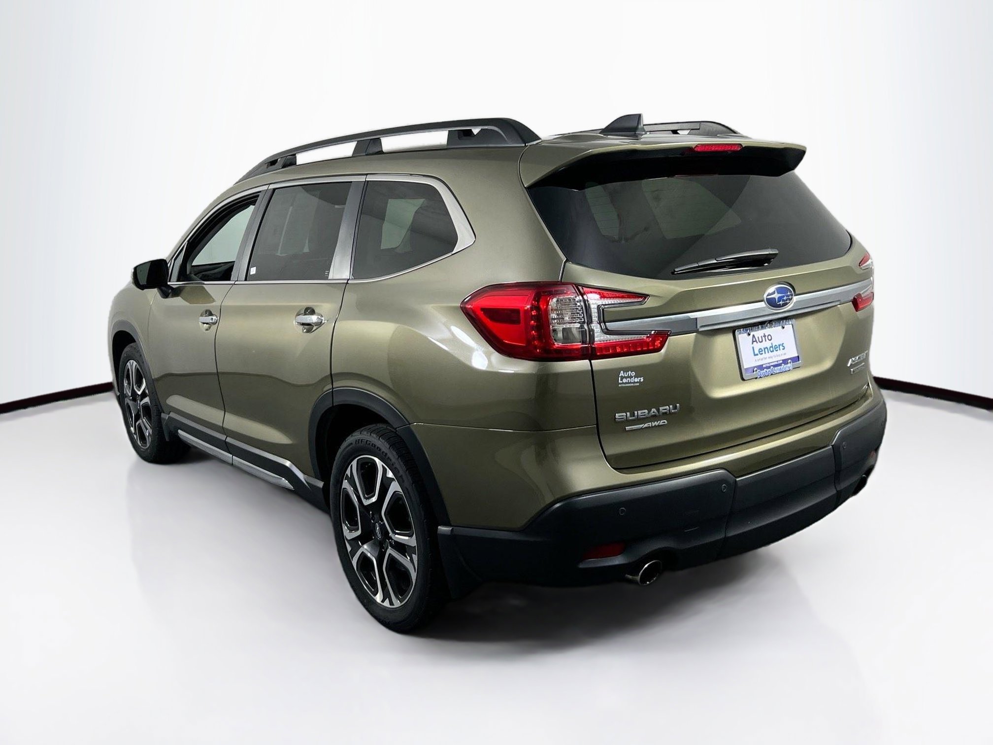 Used 2023 Subaru Ascent Touring AWD/4WD image 7