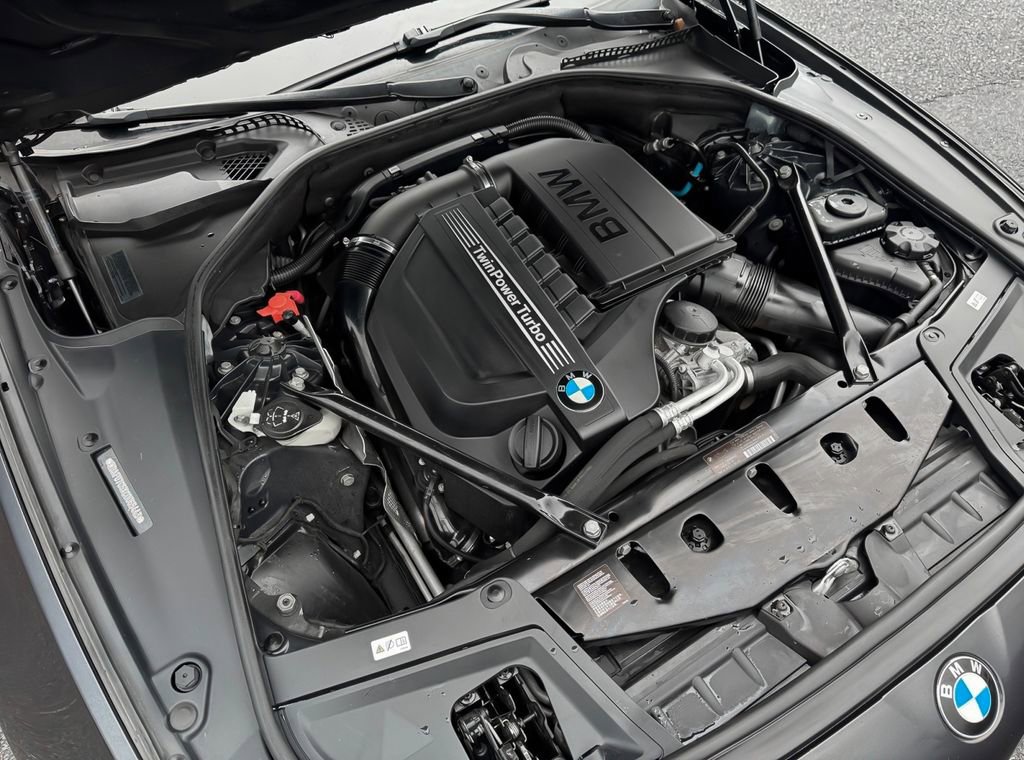 Used 2012 BMW 535i xDrive Sedan image 29